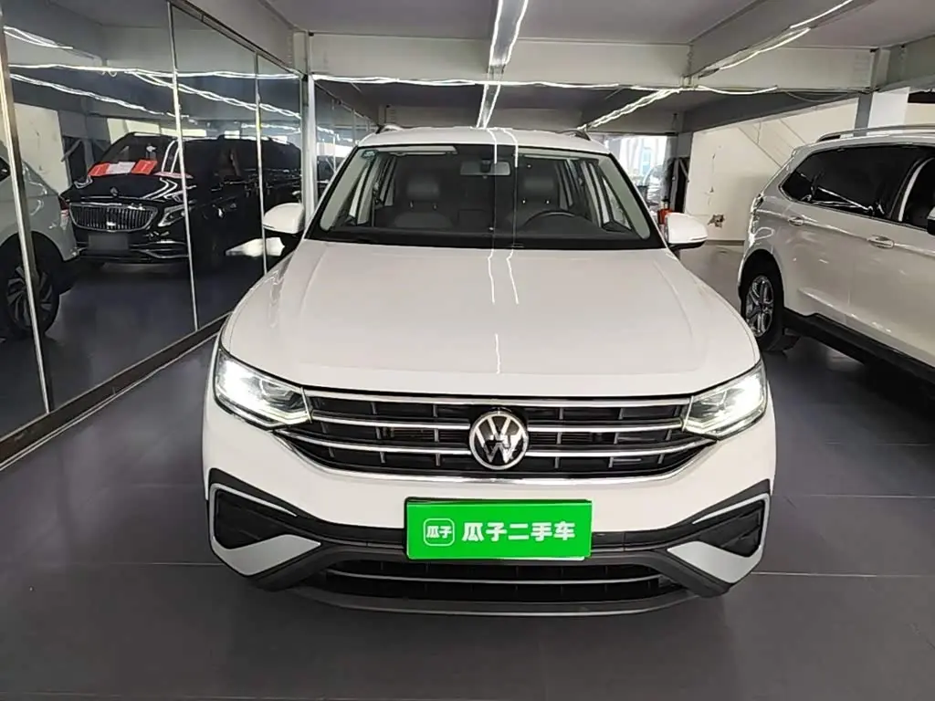 Volkswagen Tiguan L 2022 — Фото 3/20
