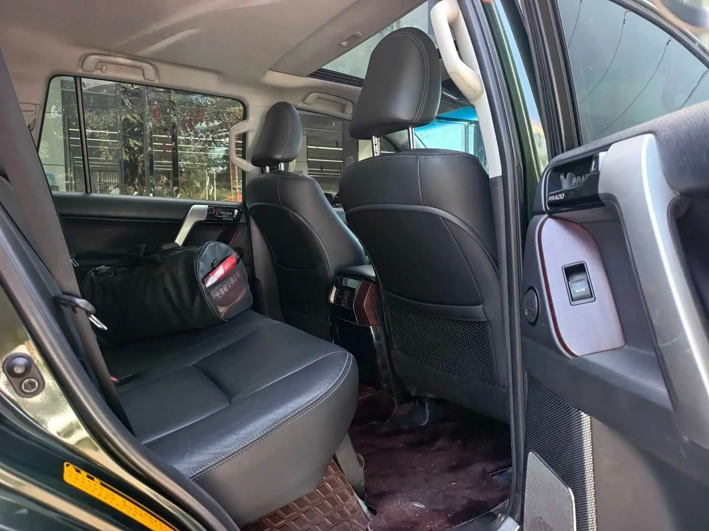 Toyota Prado 2017 — Photo 11/13