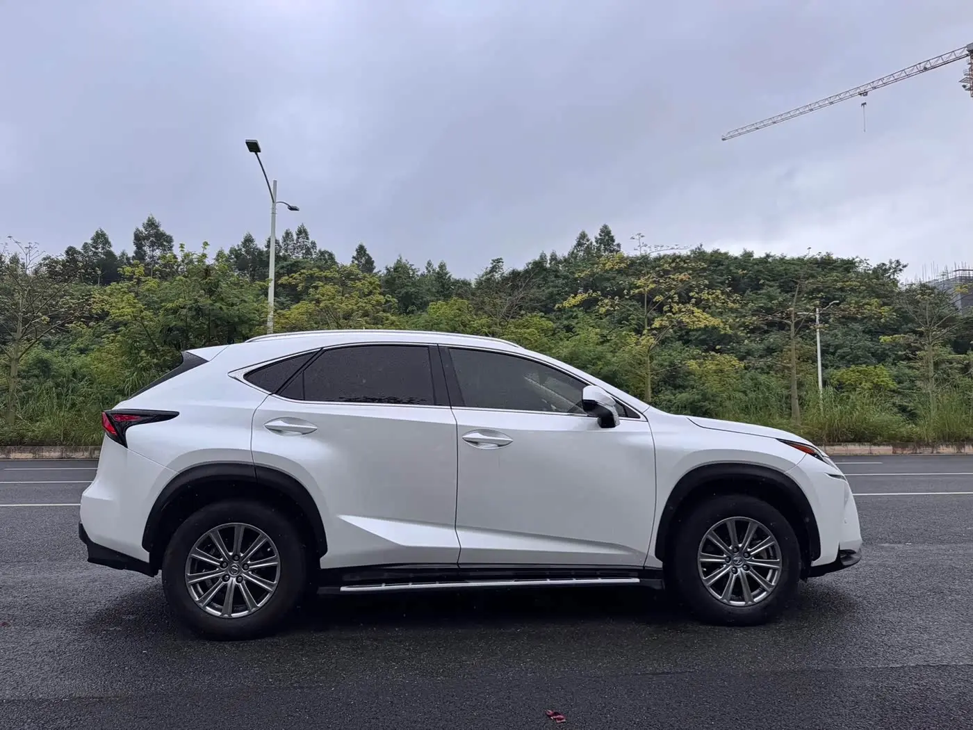 Lexus NX 2016 — Photo 15/16
