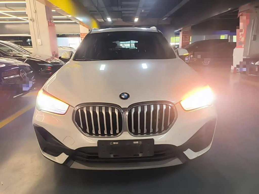 BMW X1 2020 — Фото 3/20