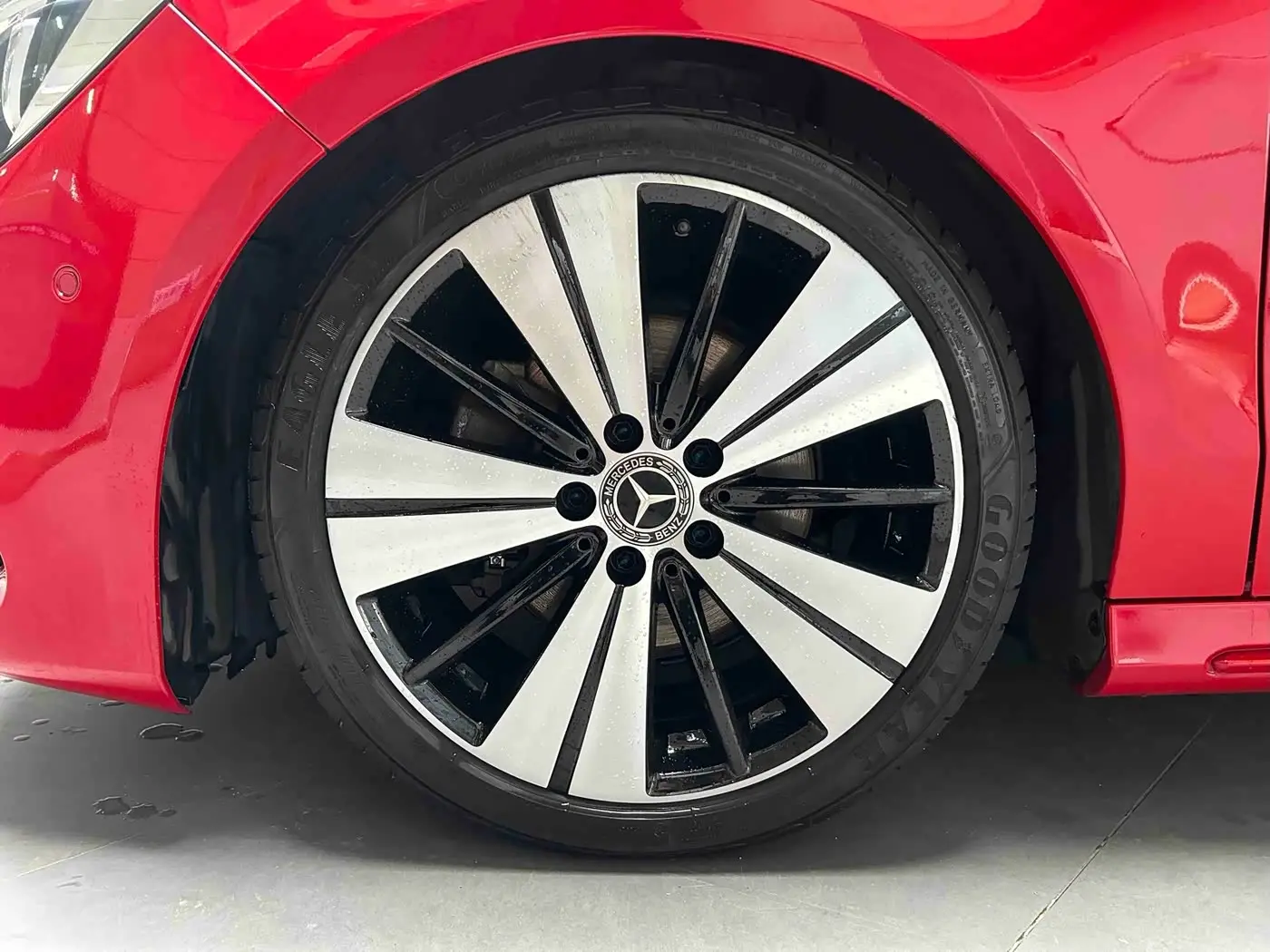 Mercedes-Benz CLA 2018 — Photo 3/20