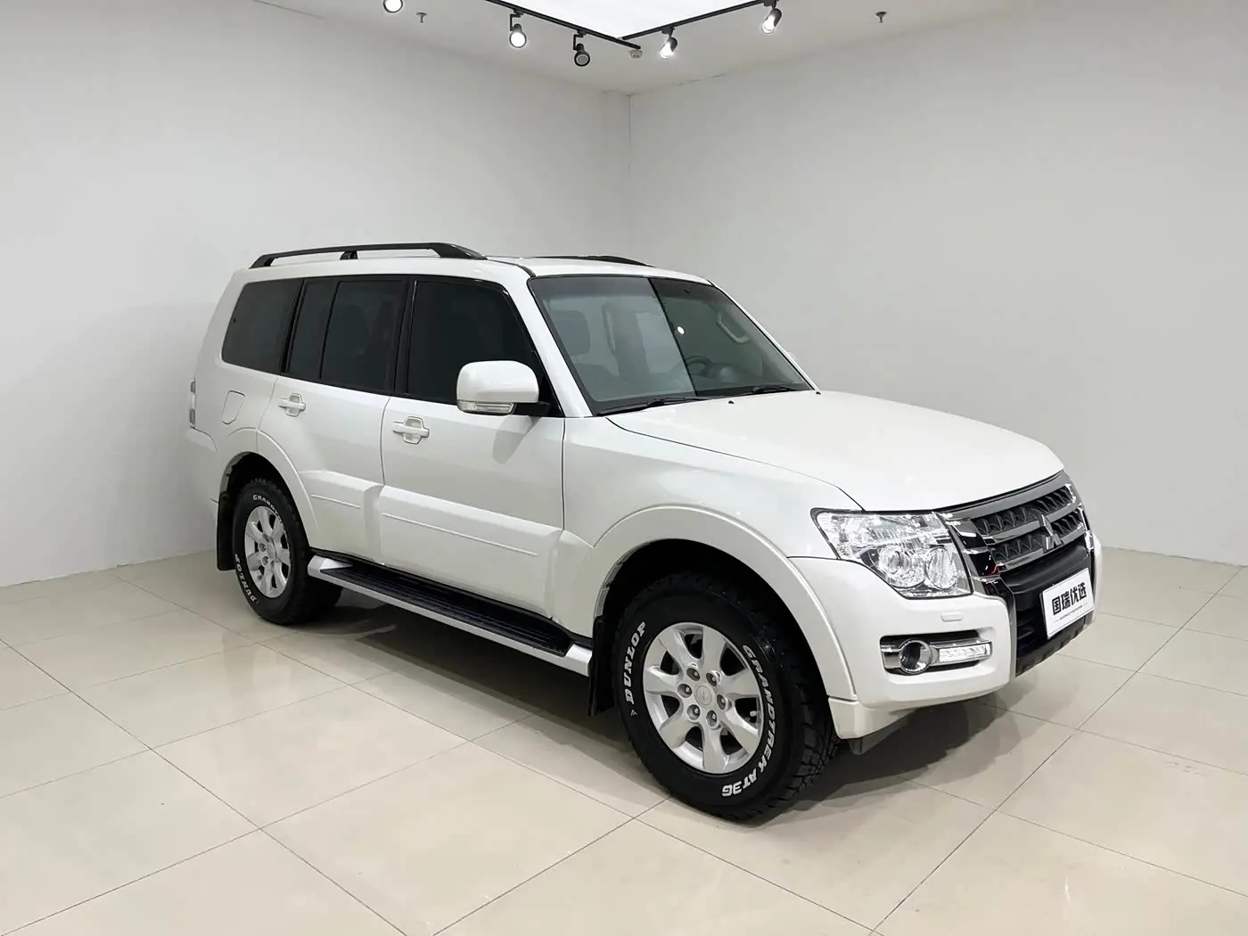 Mitsubishi Pajero 2018 — Şəkil 3/20