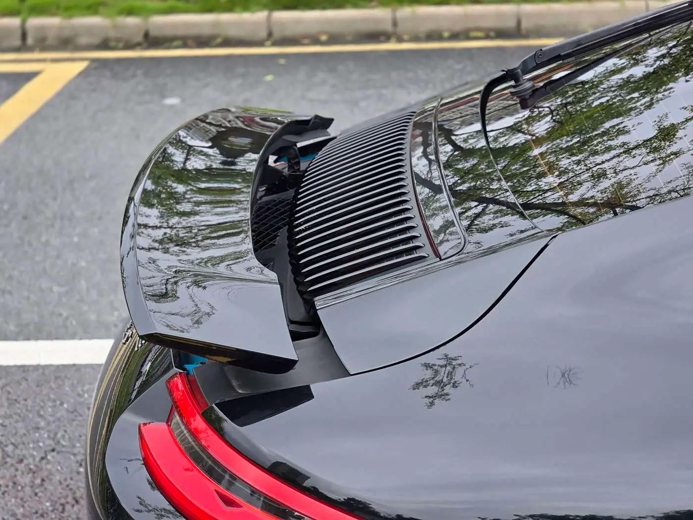 Porsche 911 2018 — Photo 11/13