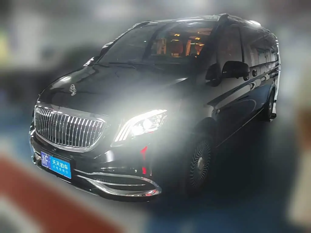 Mercedes-Benz Vito 2024 — Photo 1/13