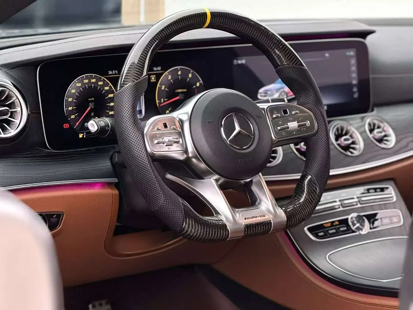 Mercedes-Benz E-Class 2019 — Фото 6/9