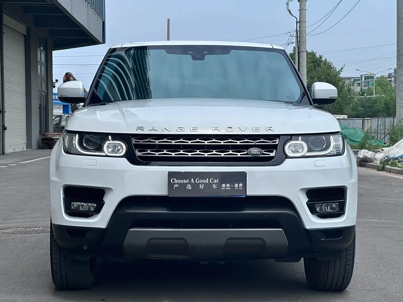 Land Rover Range Rover Sport 2017 — Photo 2/9