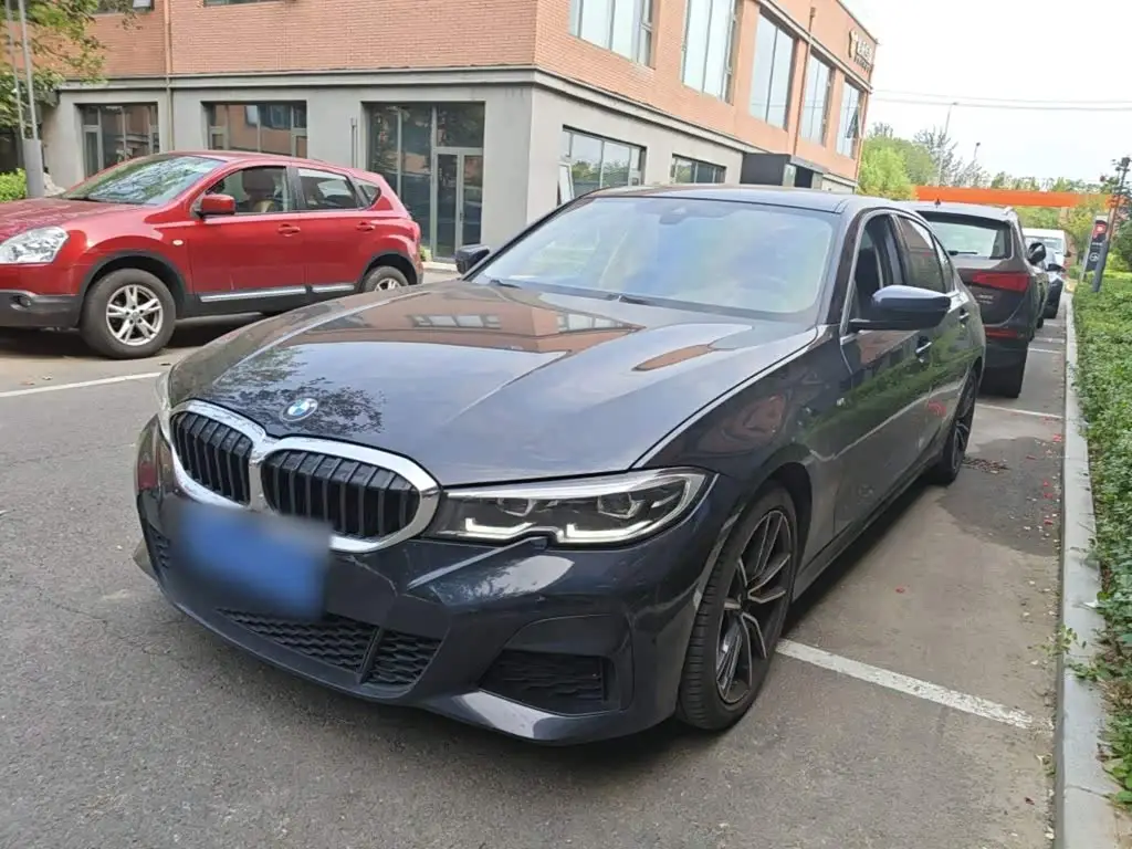 BMW 3 Series, 2021