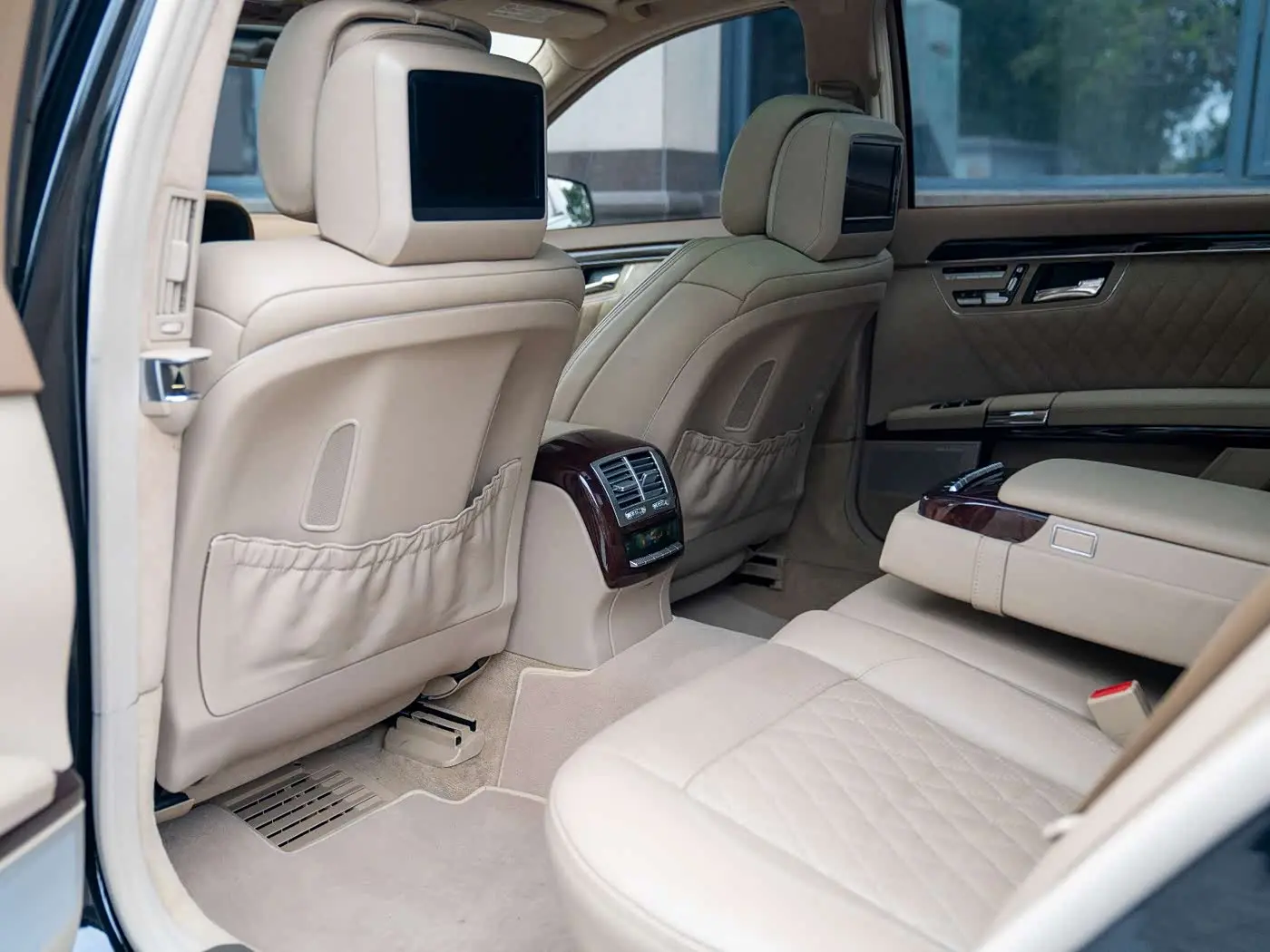 Mercedes-Benz S-Class AMG 2013 — Фото 19/20