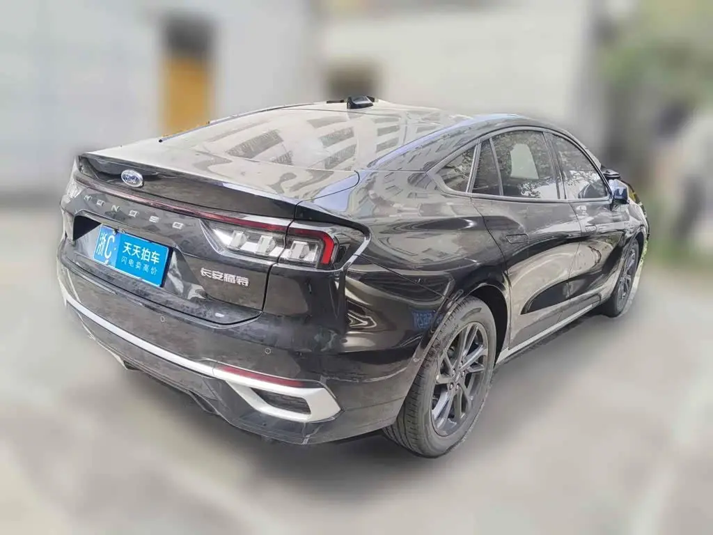 Ford Mondeo 2025 — Şəkil 5/15