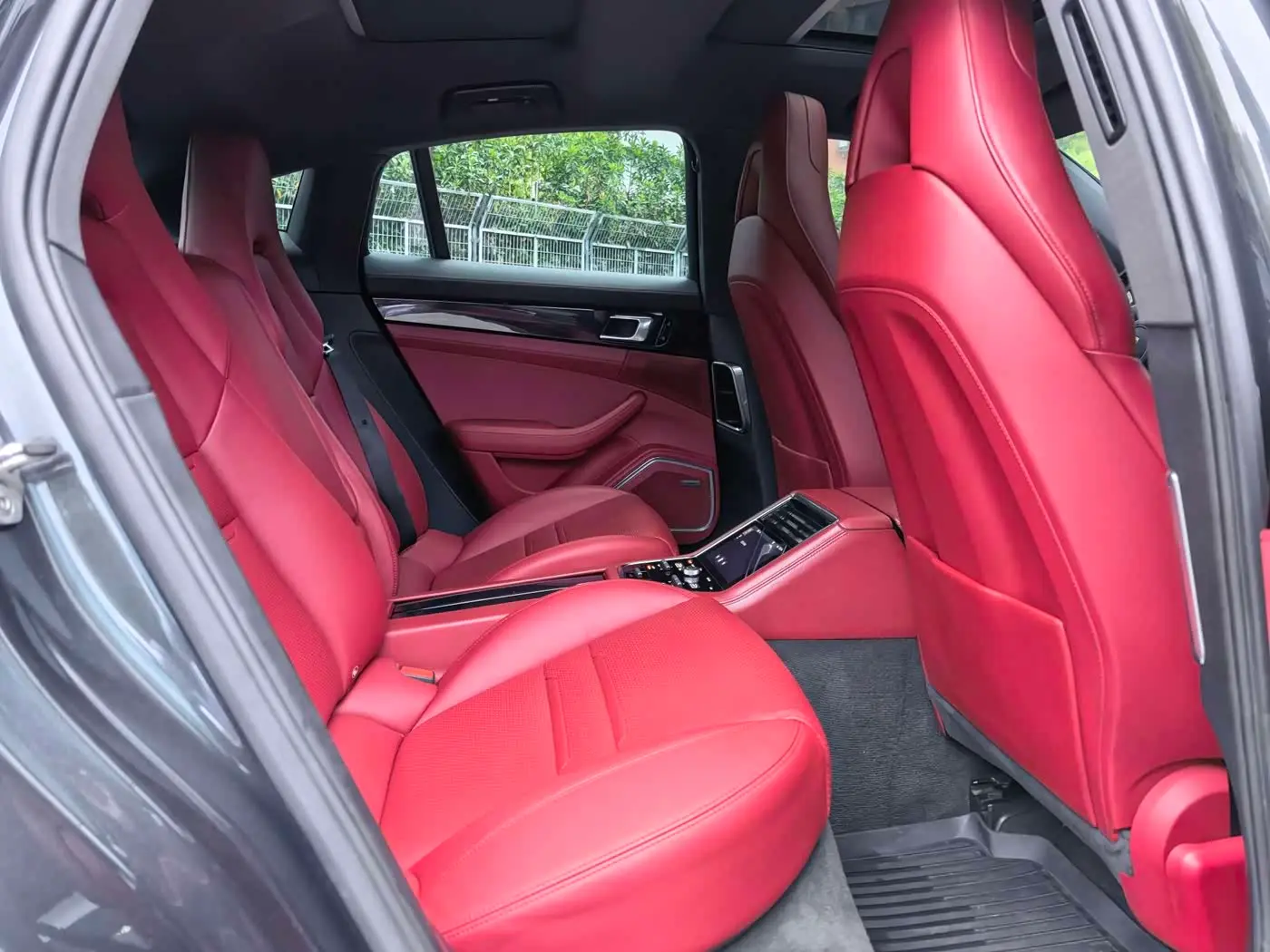 Porsche Panamera 2020 — Şəkil 15/20