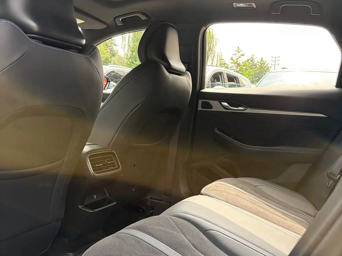 Geely Xing Rui 2025 — Фото 13/18
