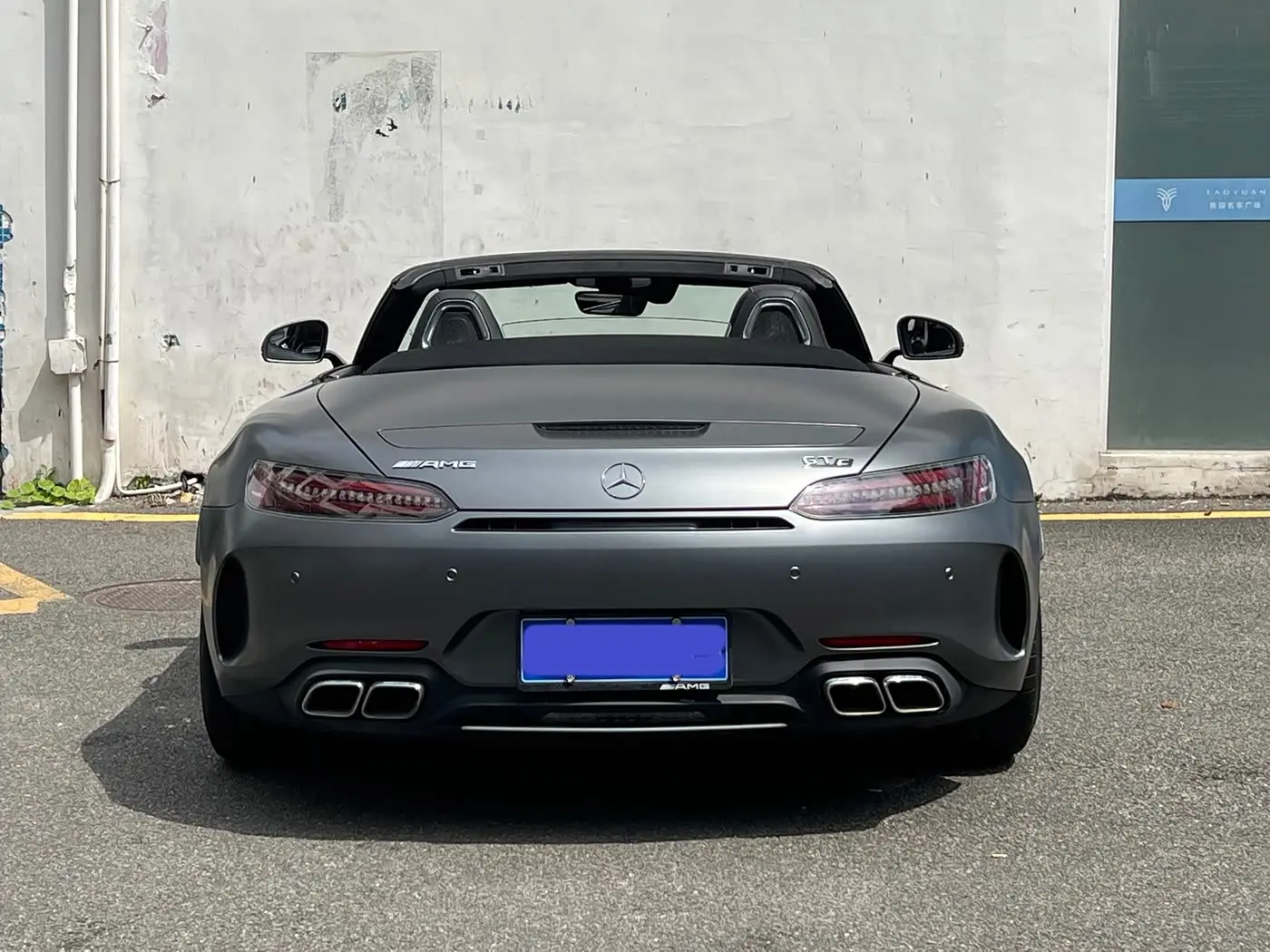 Mercedes-Benz AMG GT 2023 — Фото 9/18