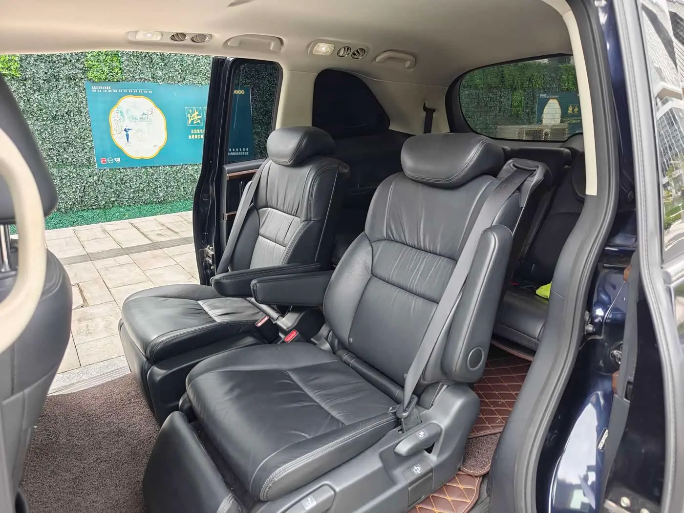 Honda Odyssey 2016 — Фото 13/18
