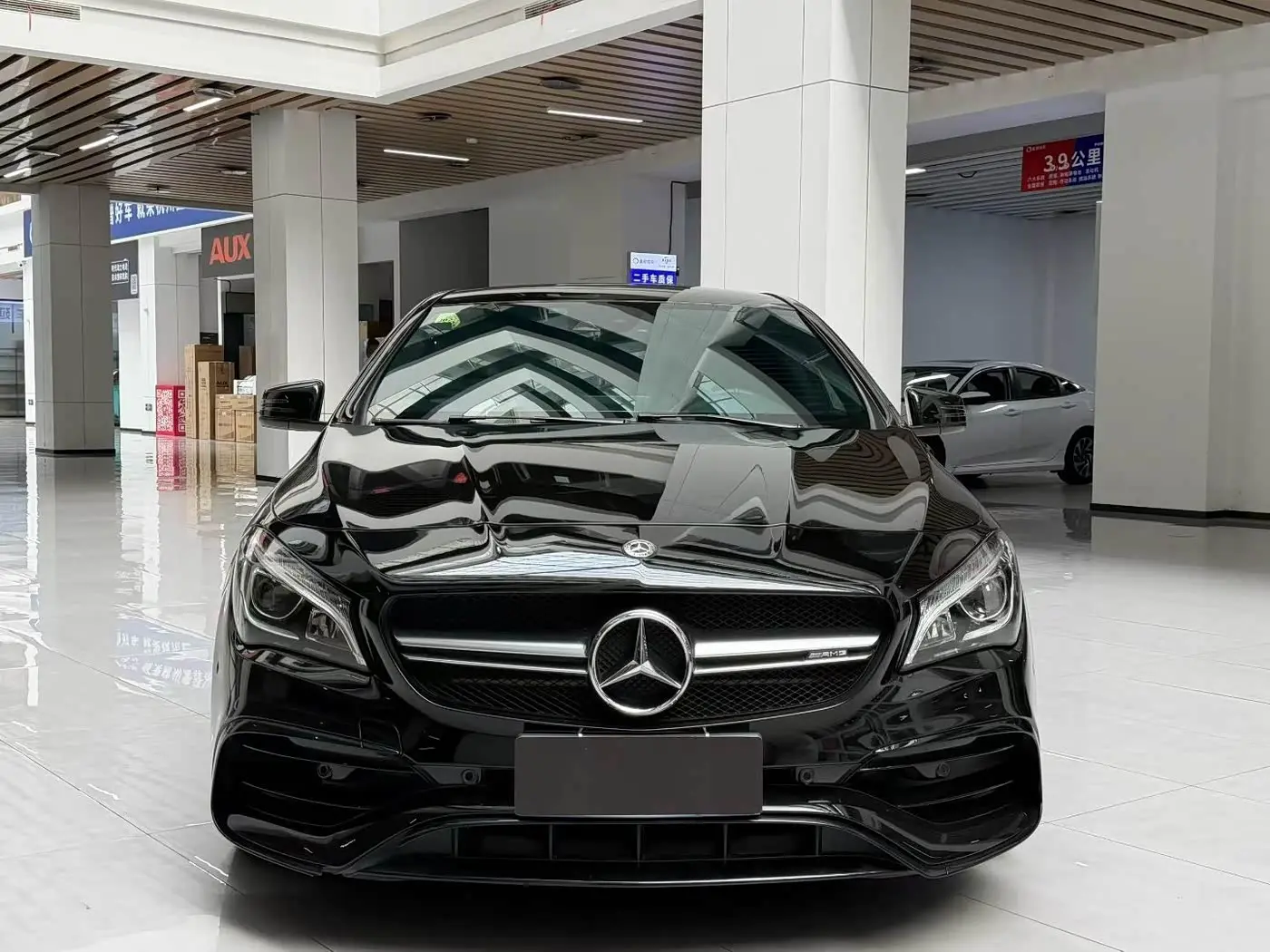 Mercedes-Benz CLA AMG 2018 — Photo 2/9
