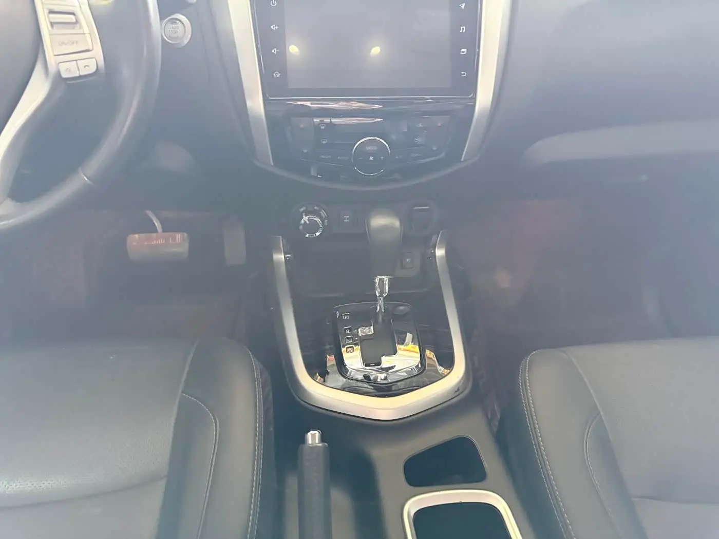 Nissan Terra 2021 — Photo 15/19