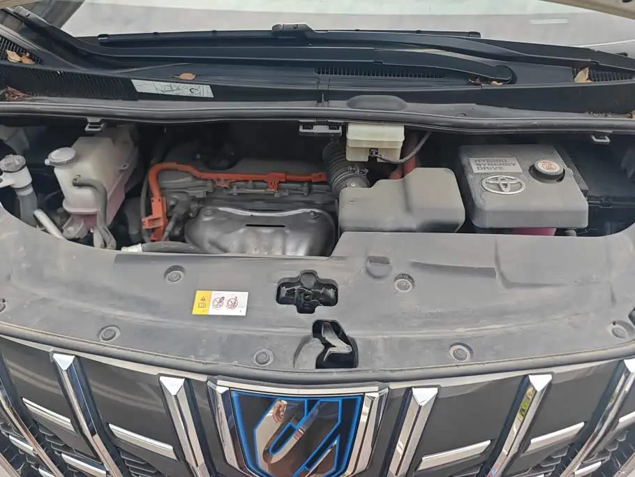 Toyota Alphard 2020 — Şəkil 10/16