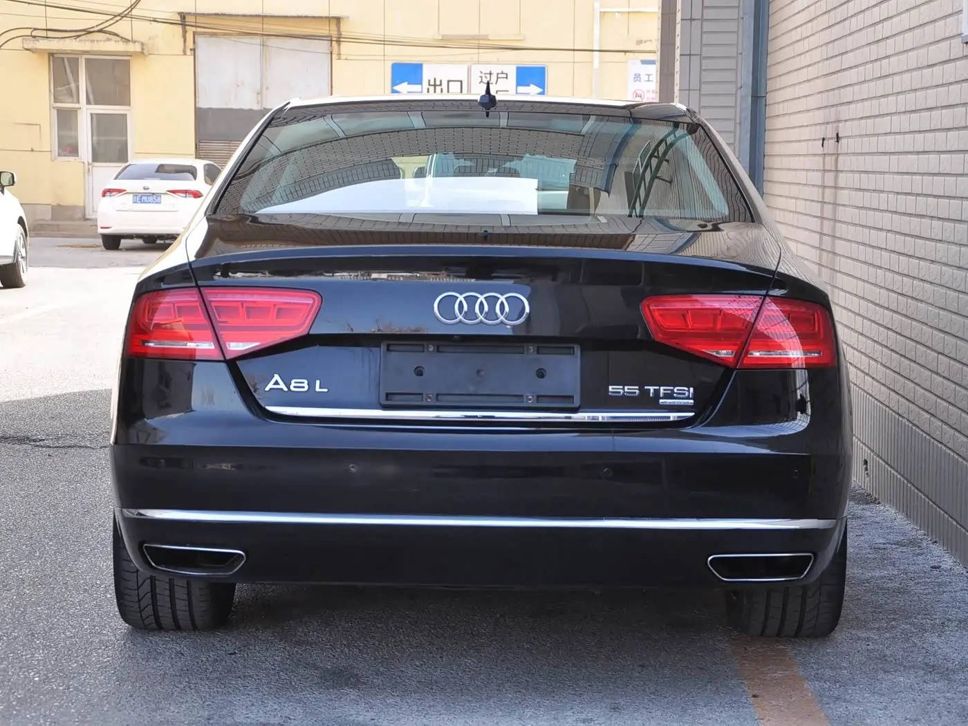 Audi A8 2014 — Şəkil 5/19
