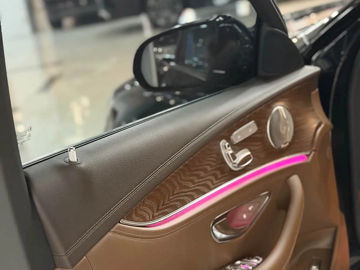 Mercedes-Benz E-Class 2022 — Şəkil 12/15