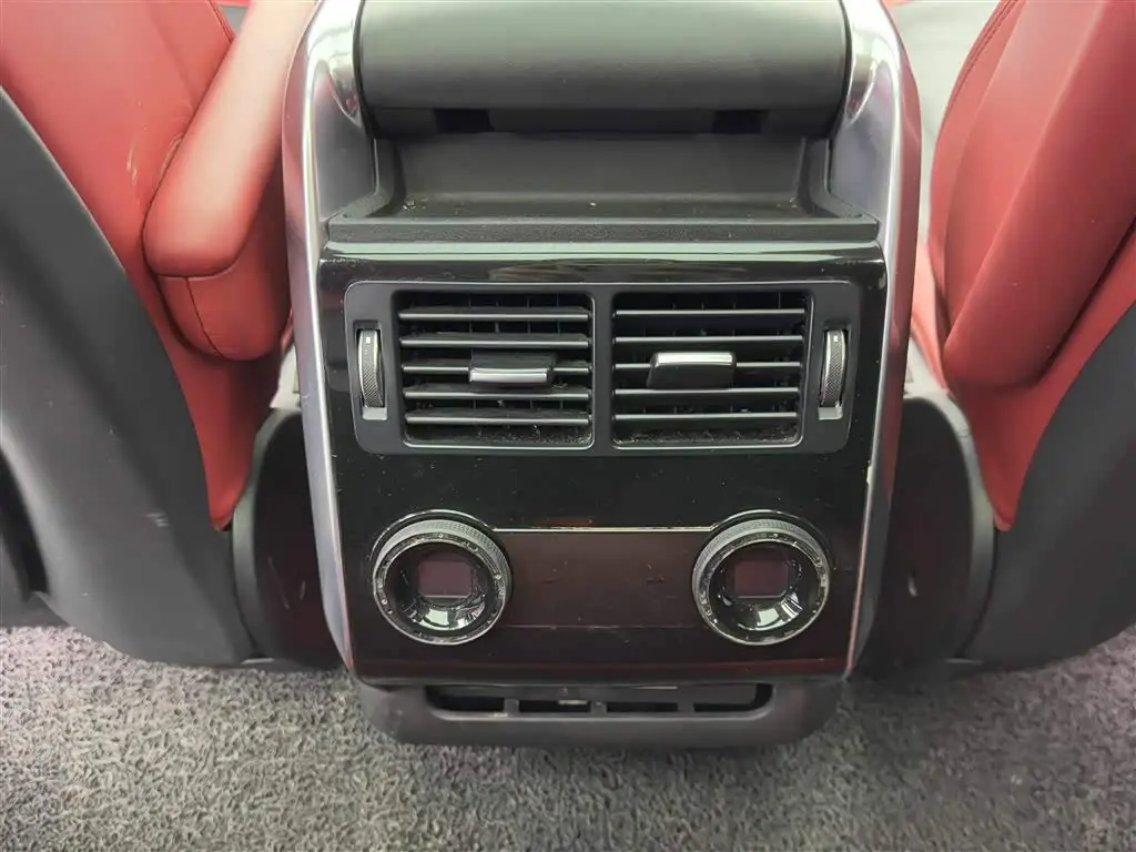 Land Rover Range Rover Sport 2020 — Photo 11/20