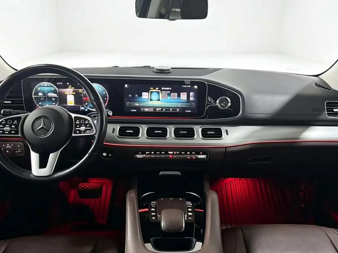 Mercedes-Benz GLE 2021 — Фото 5/9