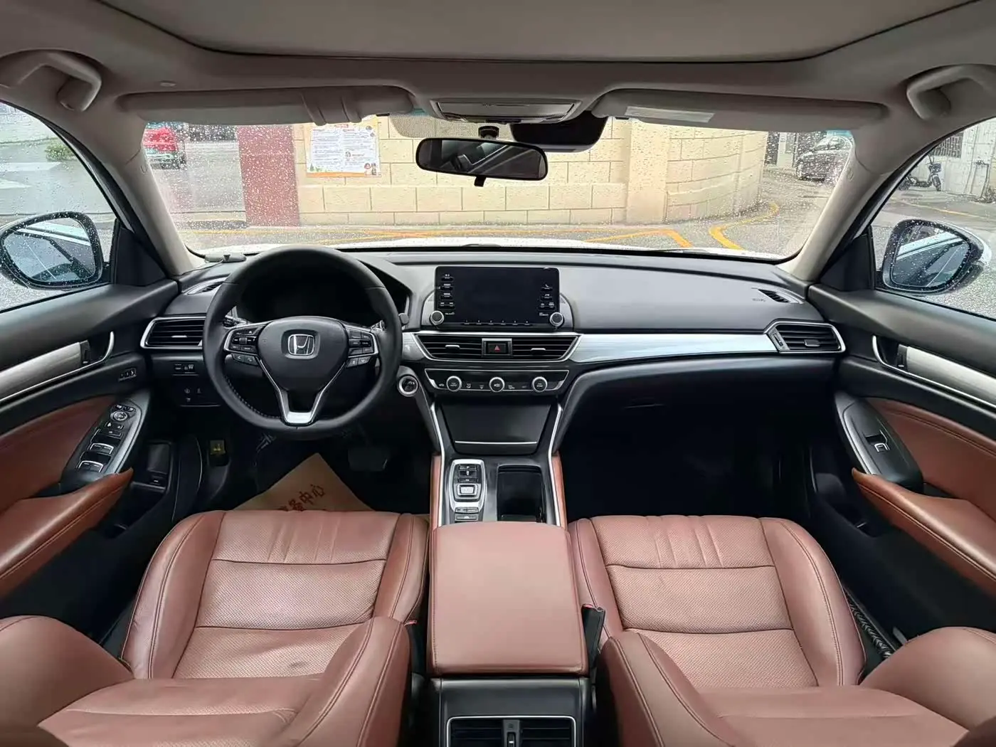 Honda Inspire 2021 — Фото 10/11