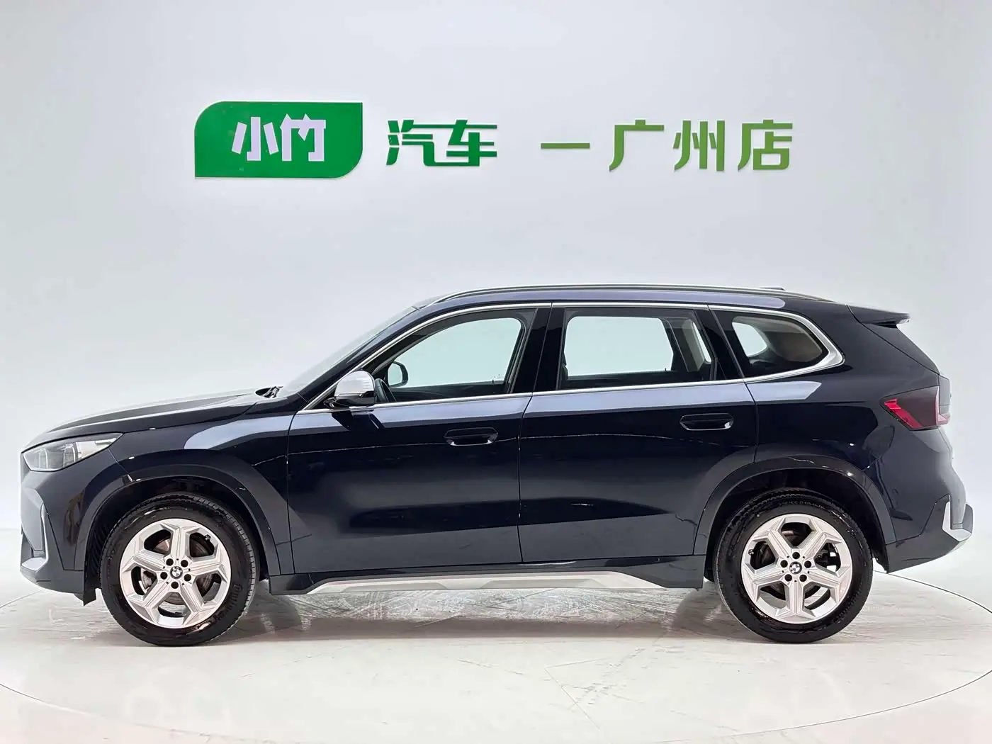 BMW X1 2024 — Фото 8/20