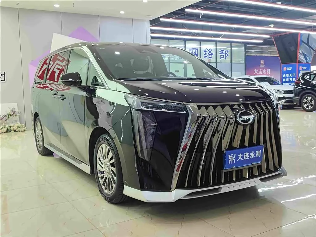 GAC Trumpchi Trumpchi M8 2024 — Фото 3/18