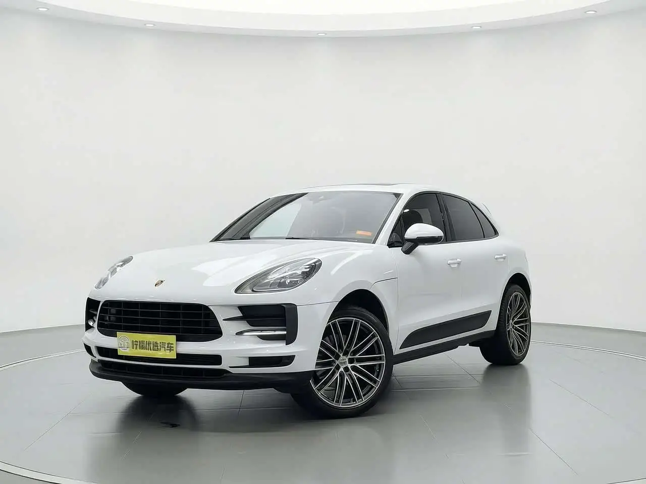 Porsche Macan, 2020
