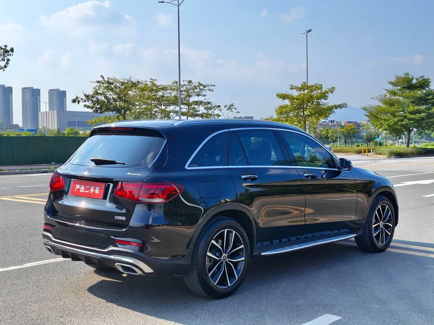 Mercedes-Benz GLC 2021 — Фото 4/10