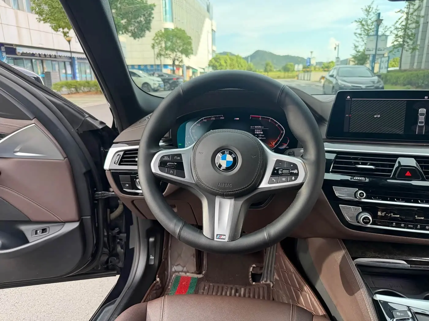 BMW 5 Series 2020 — Фото 16/20