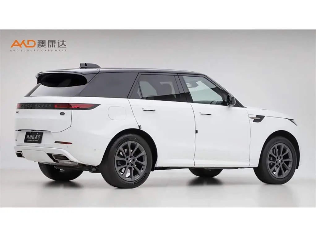 Land Rover Range Rover Sport 2023 — Photo 3/10