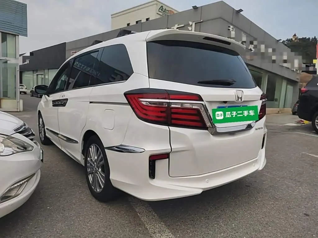 Honda Elysion 2018 — Şəkil 4/19