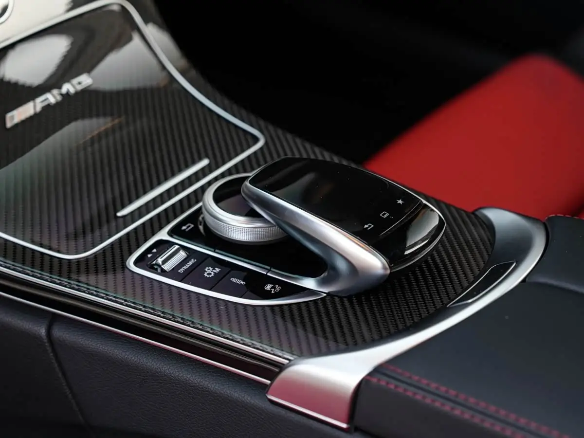 Mercedes-Benz C-Class AMG 2016 — Photo 11/17