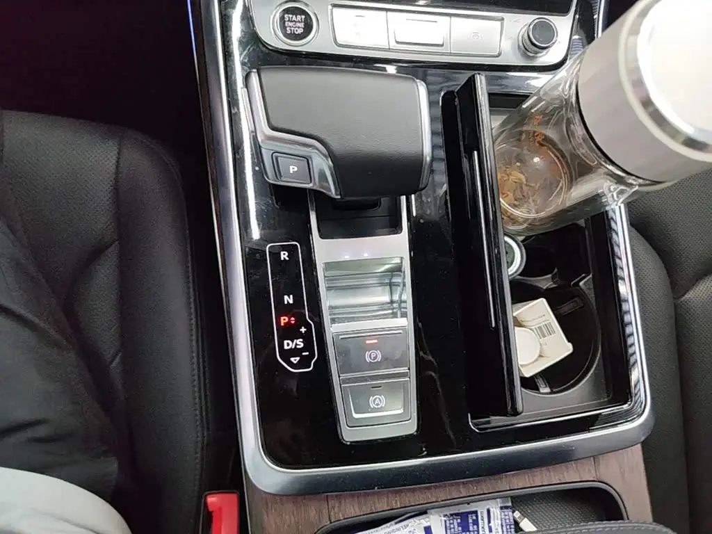 Audi Q7 2024 — Photo 13/19