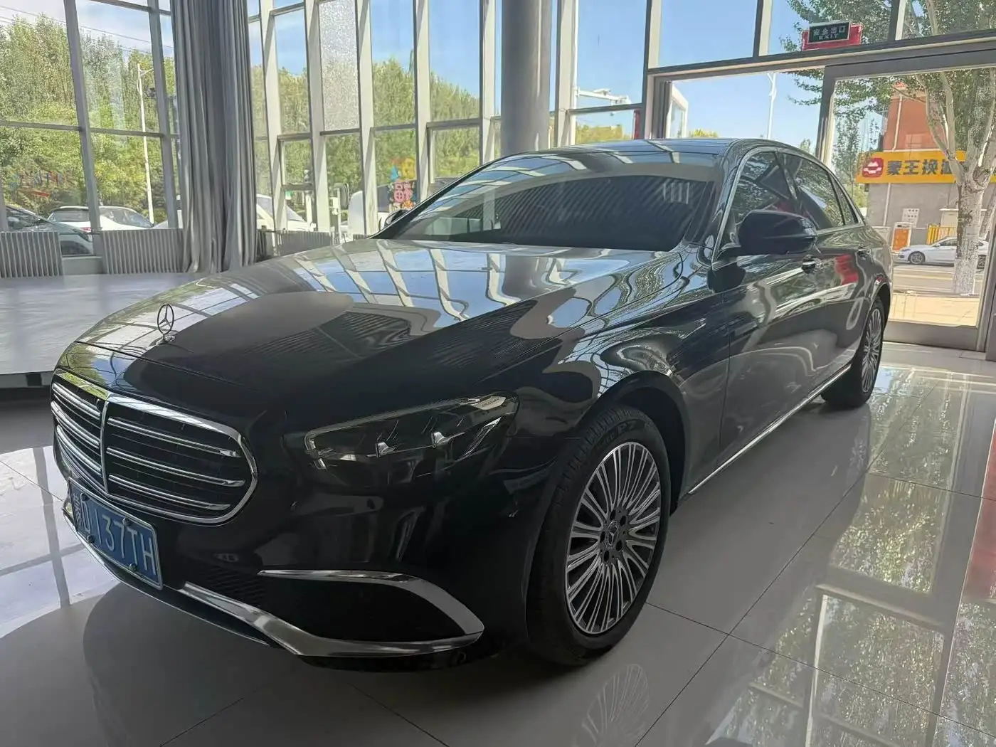 Mercedes-Benz E-Class, 2023