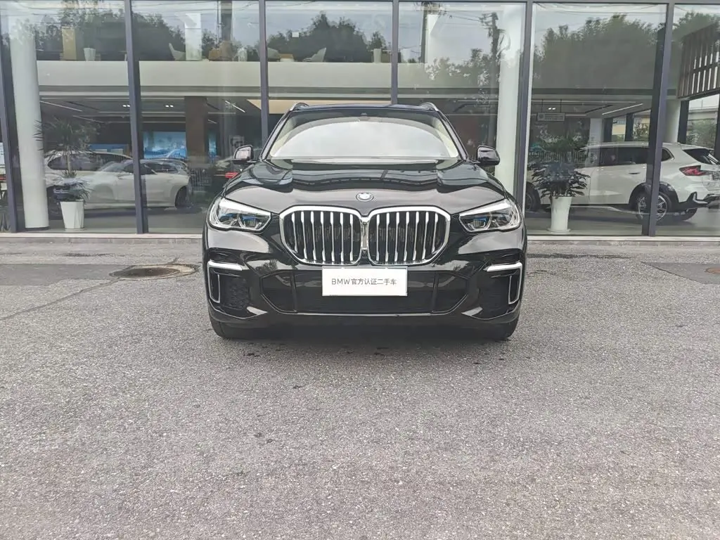 BMW X5 2022 — Photo 2/20