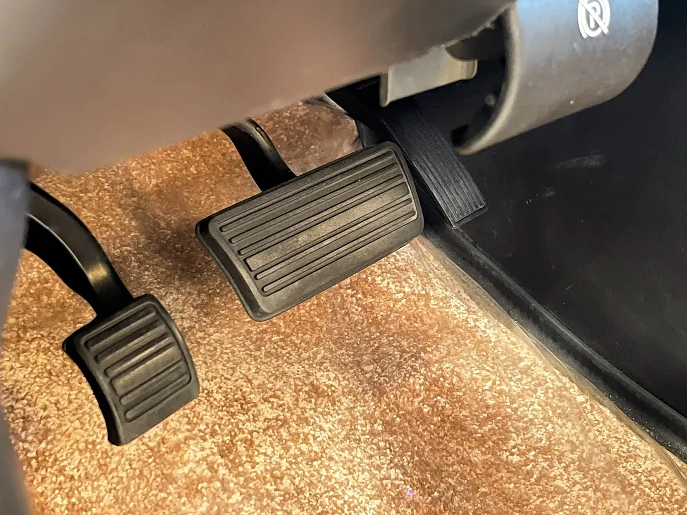 GMC Savana 2014 — Photo 9/20