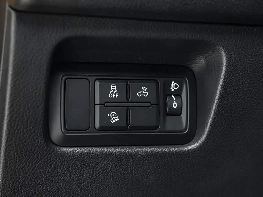 Ford Ranger 2023 — Фото 15/20