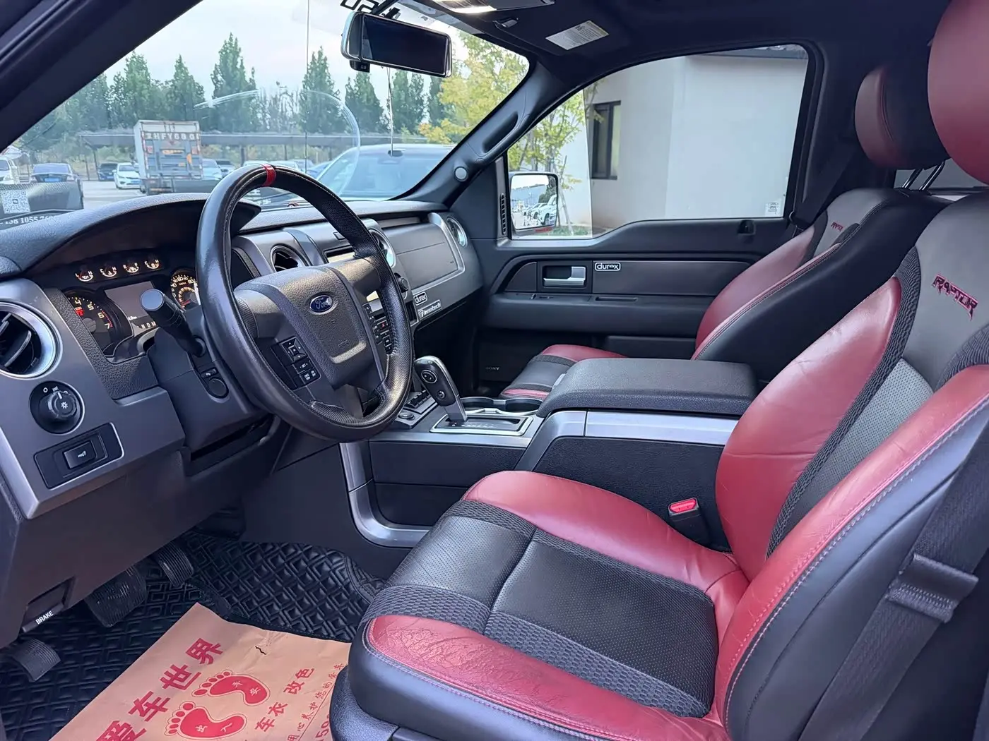 Ford F-150 Raptor 2015 — Фото 7/10
