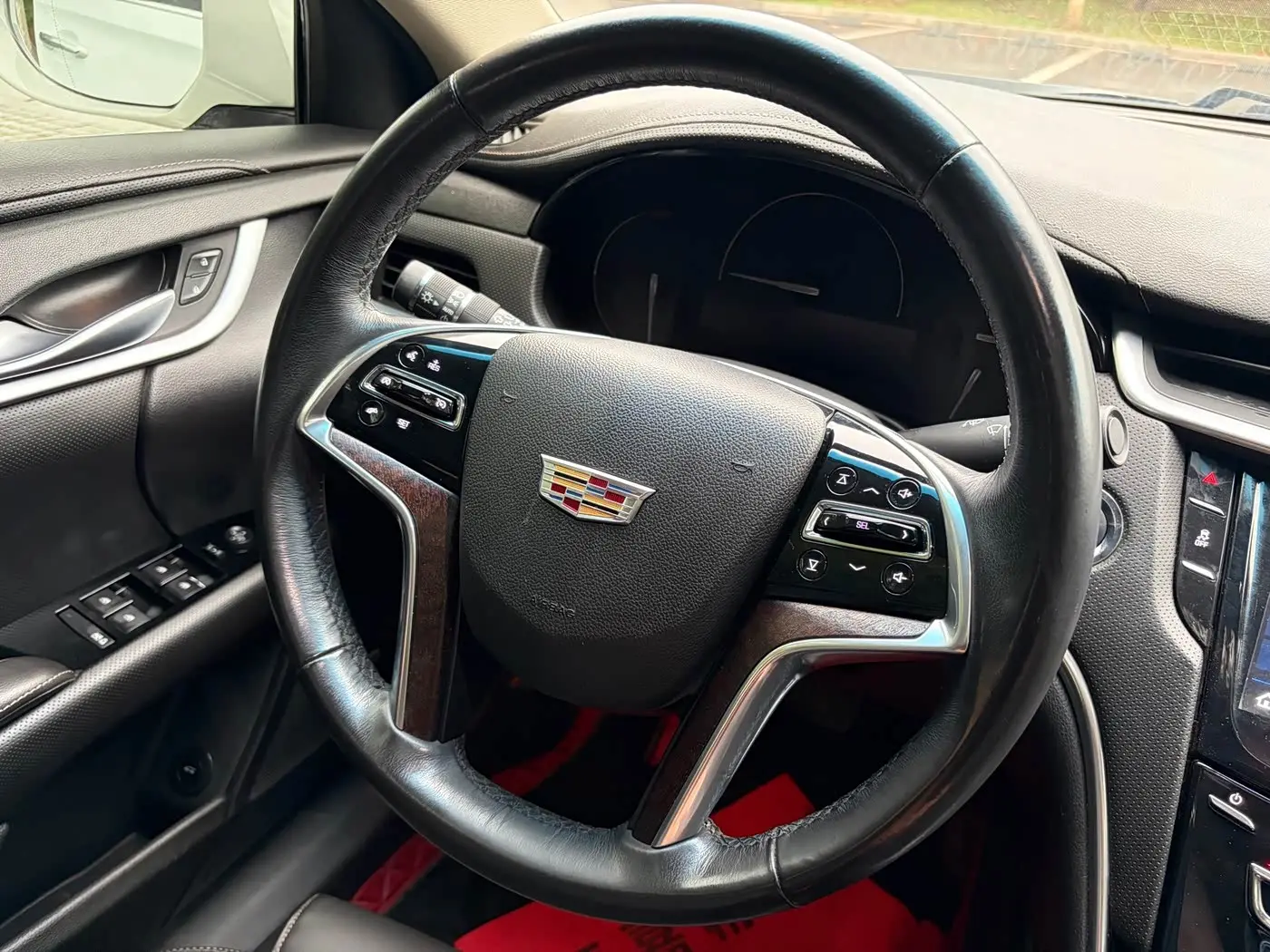 Cadillac XTS 2018 — Фото 13/19