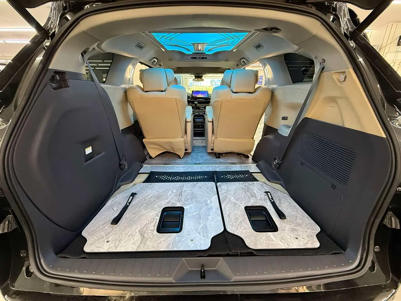 Toyota Sienna 2024 — Photo 16/20