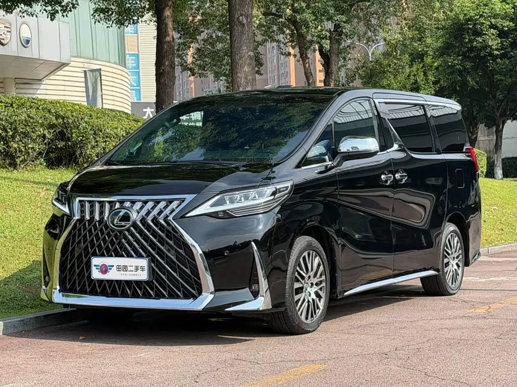 Toyota Alphard, 2018