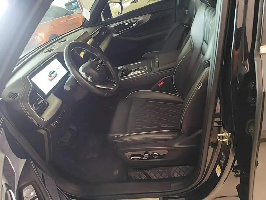 GAC Trumpchi Trumpchi GS8 2024 — Фото 15/20