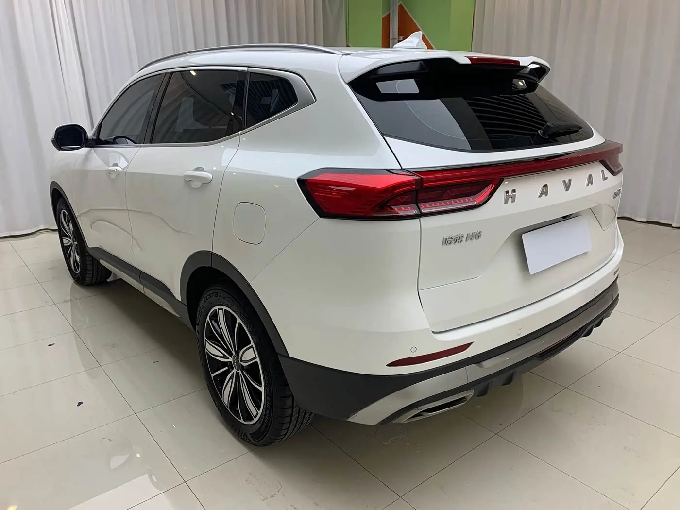 Haval H6 2023 — Photo 6/18