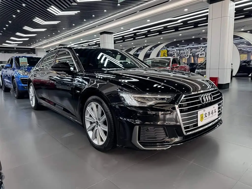 Audi A6L 2022 — Фото 3/10