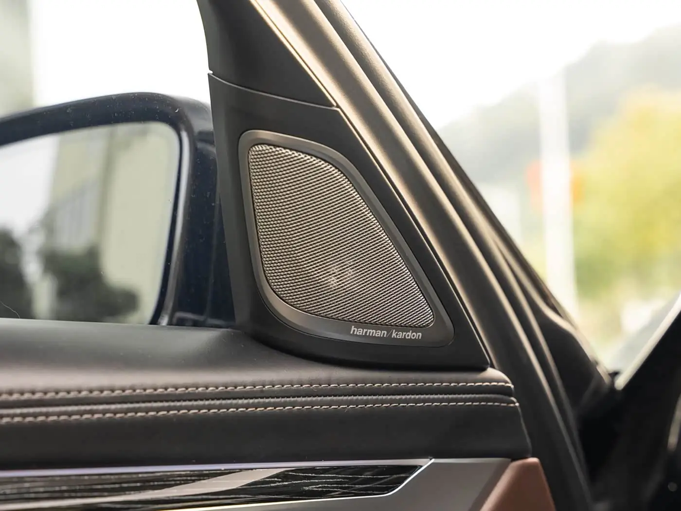 BMW 7 Series 2020 — Photo 19/19