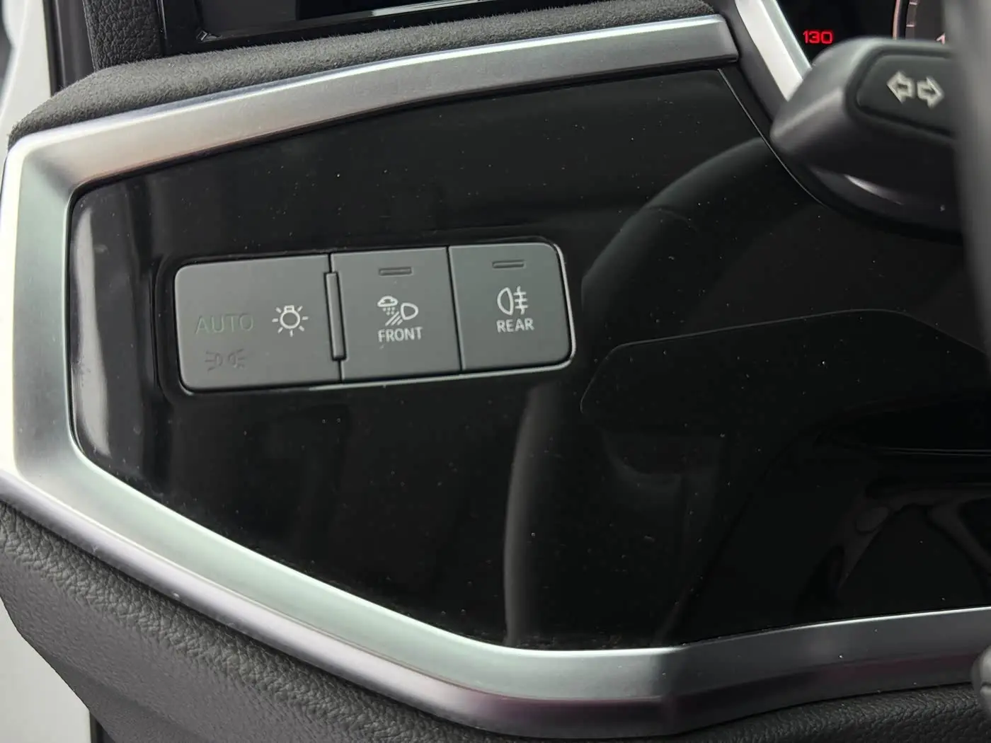Audi Q3 2022 — Фото 17/20