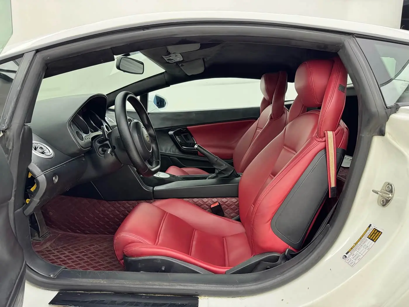 Lamborghini Gallardo 2015 — Photo 8/20