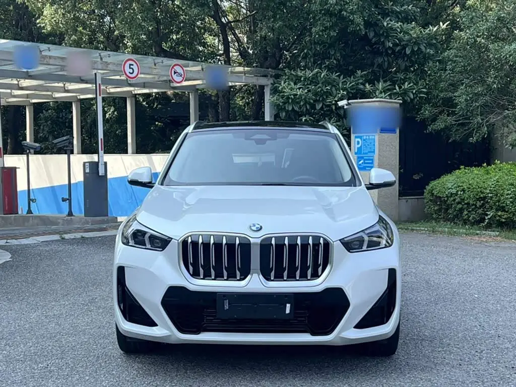 BMW X1 2024 — Фото 3/14