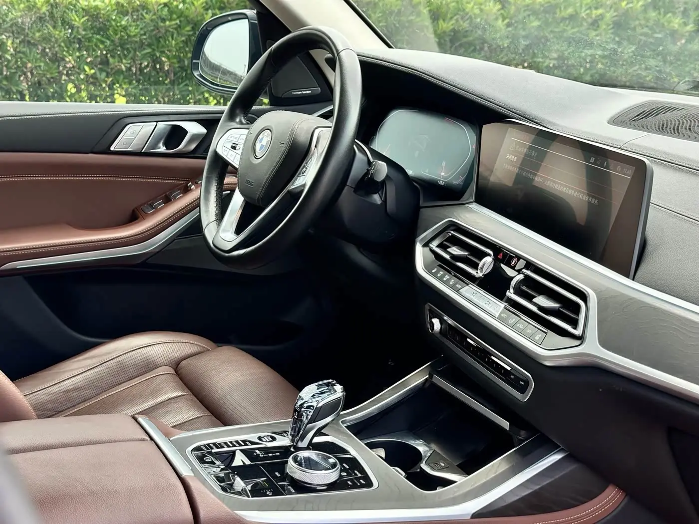 BMW X7 2022 — Photo 13/20